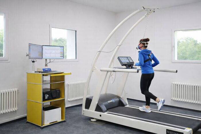 Laufband mit Leistungsdiagnostiktest